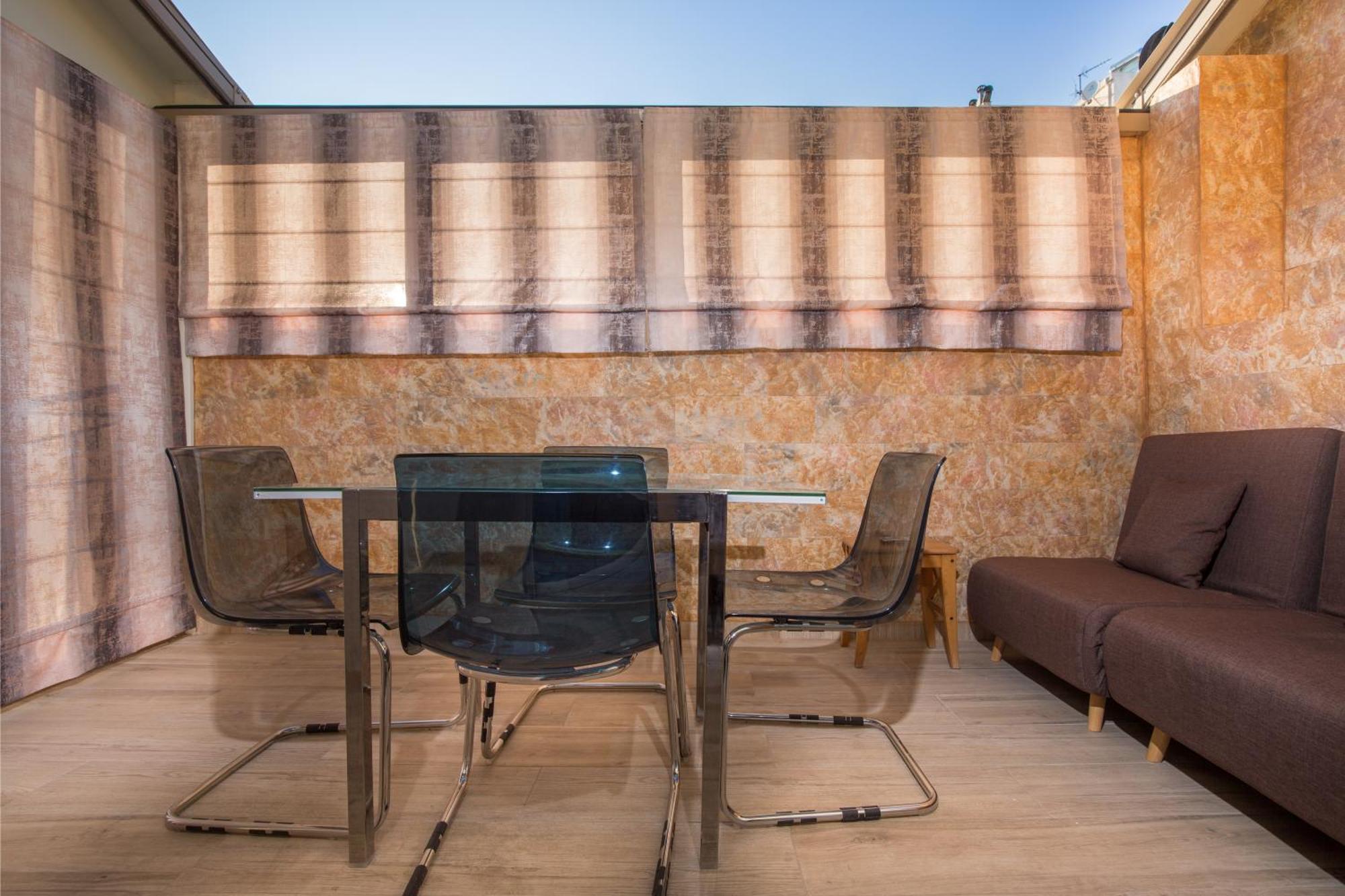 Cosy Apartment With Terrace Near Metro Station Athens Luaran gambar