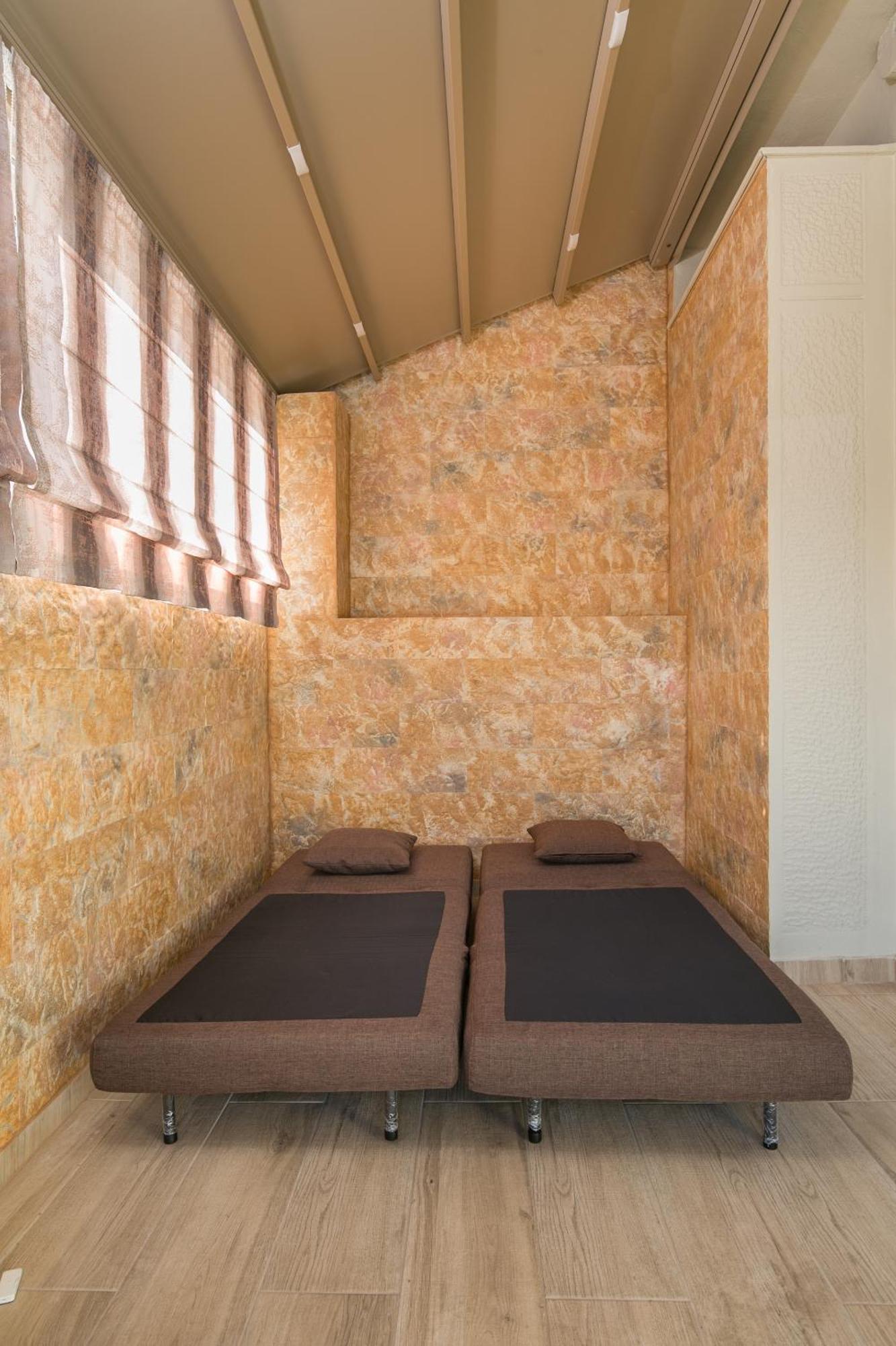 Cosy Apartment With Terrace Near Metro Station Athens Luaran gambar